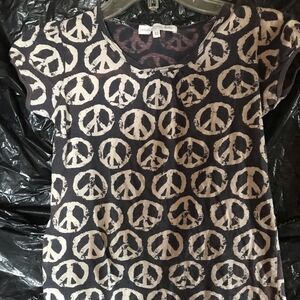 Twenty seven Girl’s Gray Peace Sign Top sz.12